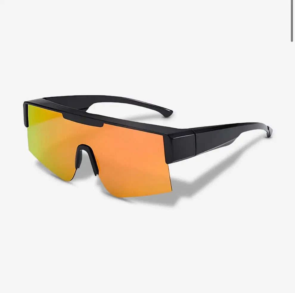 Fini de plisser les yeux : la protection solaire qui s'adapte à vos lunettes